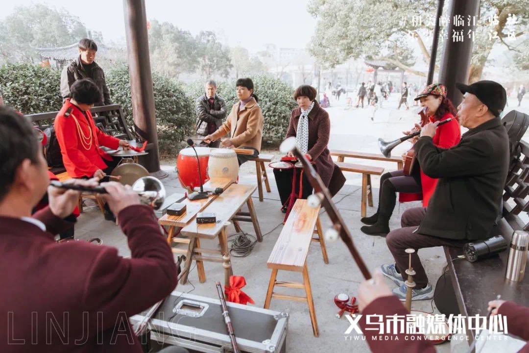 开展老年人“乐学”活动1.5万人次以上