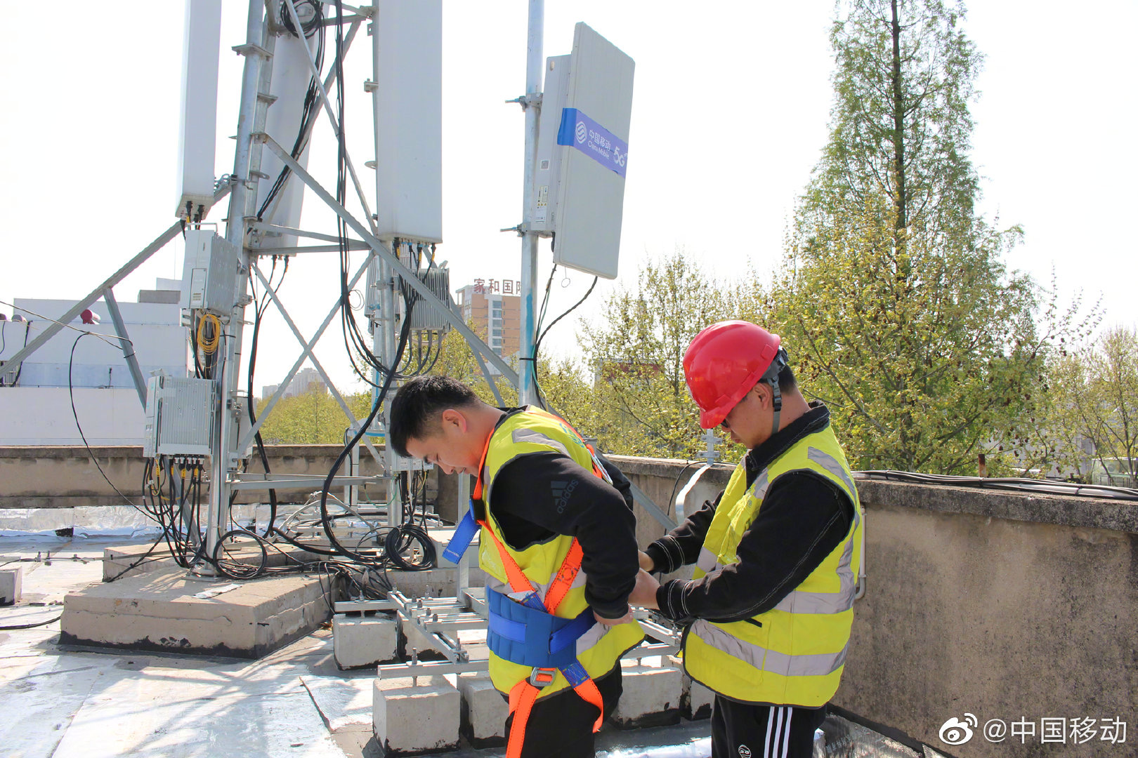 实现市域5G信号全覆盖